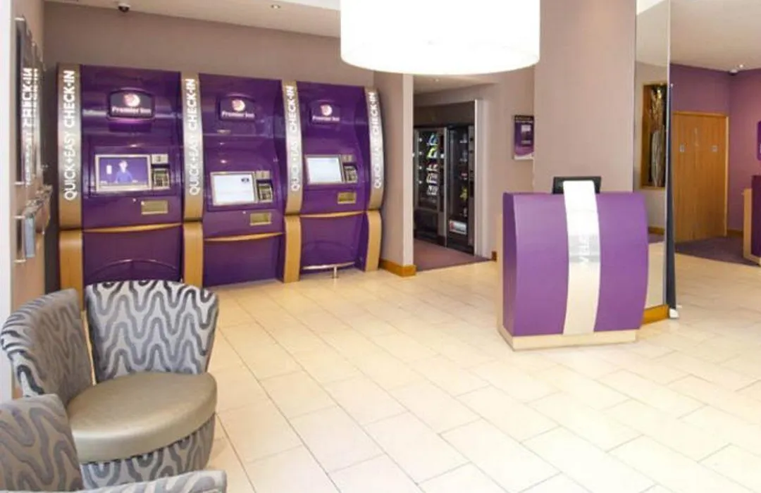 Premier Inn London City - Old Street-1